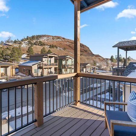 Flg Retreat - Modern Home With Mountain Views 깃대 외부 사진