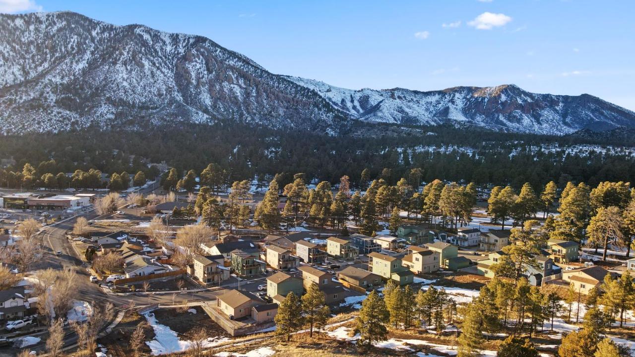 Flg Retreat - Modern Home With Mountain Views 깃대 외부 사진